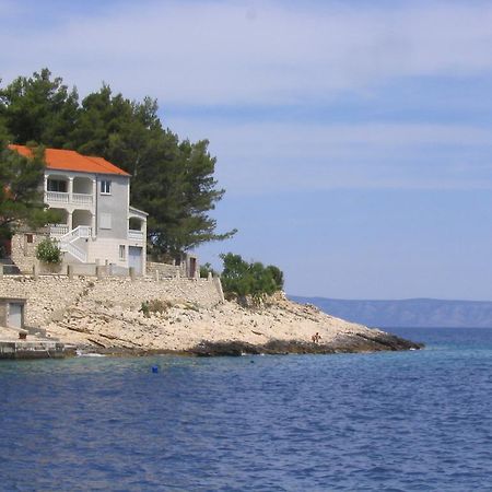 Apartments Gugic Prigradica Buitenkant foto
