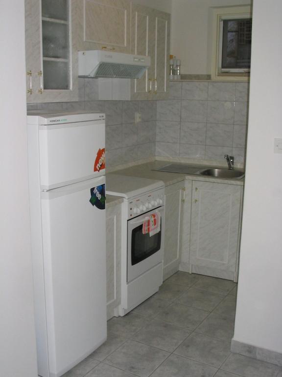 Apartments Gugic Prigradica Kamer foto