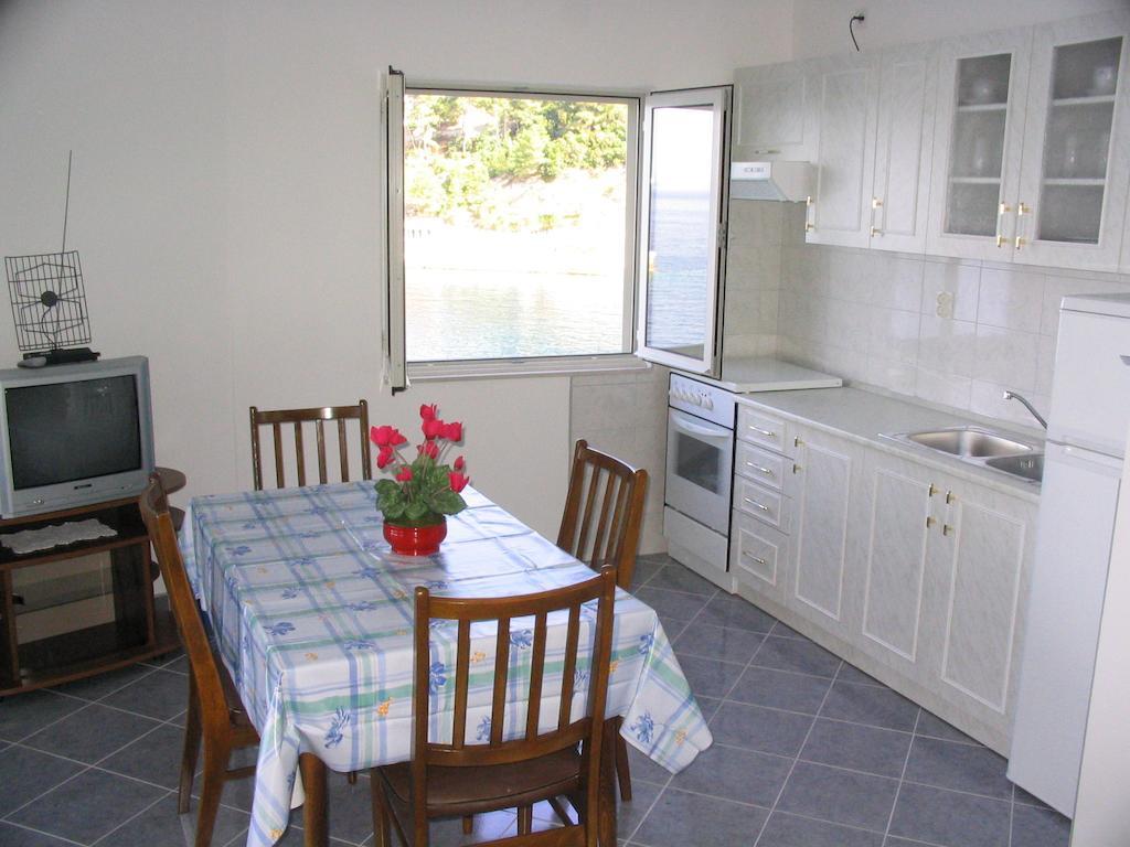 Apartments Gugic Prigradica Kamer foto